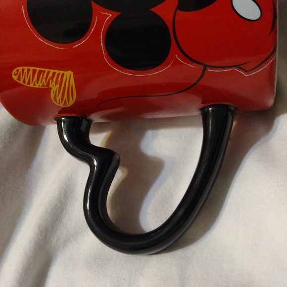 Mickey and Minnie True Love Mugs - Picture 9 of 13